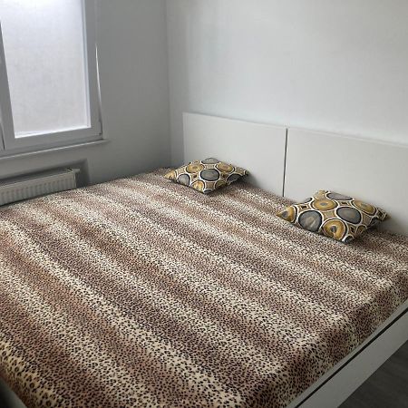 Le Bon Berger Apartamento Bruxelas Exterior foto